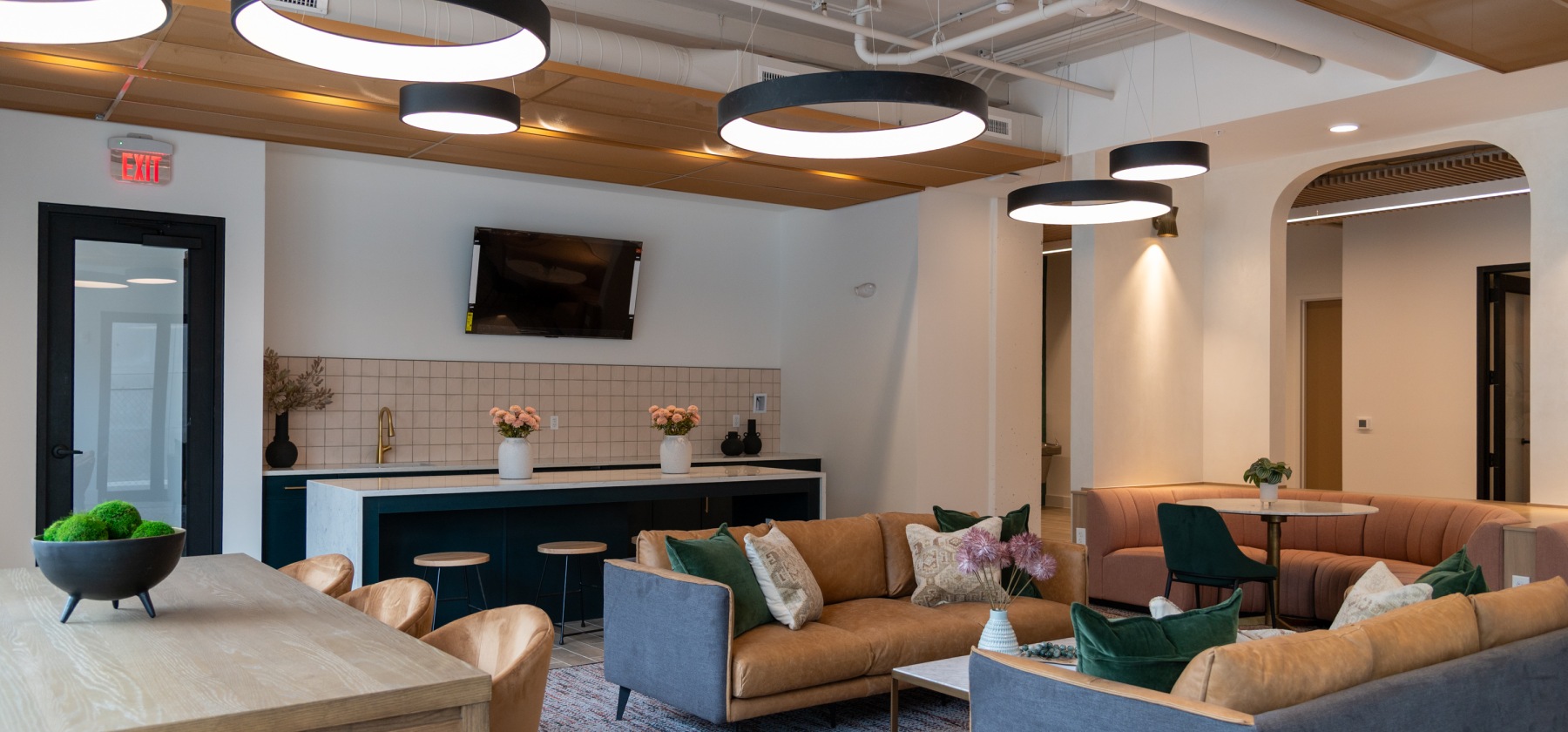 Versa - Indianapolis